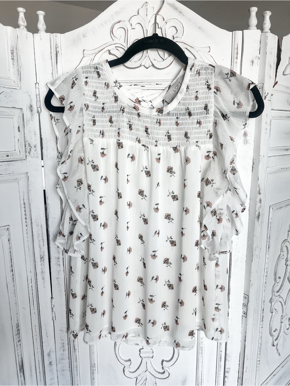 LOFT White Floral Smocked Ruffle Sleeve Blouse